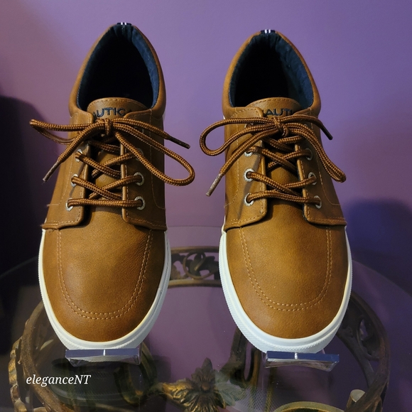 Nautica Youth  2 Pair Big Boys Tan Shoe Bundle  Sz: 5 - Picture 15 of 16